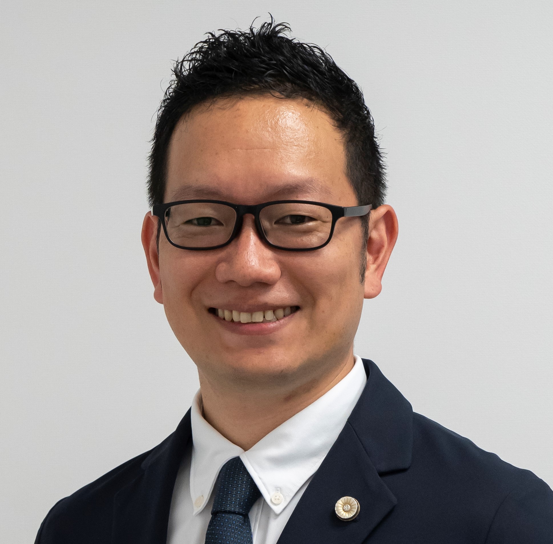 碇啓太弁護士