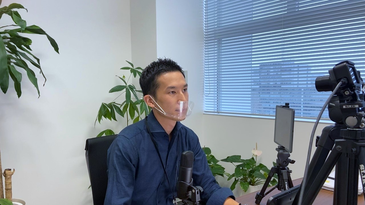 講演中の伊藤裕貴弁護士